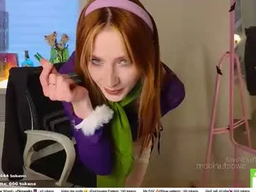 sweetuniporn on Chaturbate