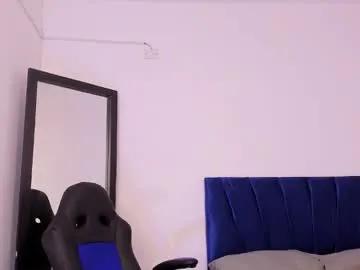 Freechat tau_montes on Chaturbate