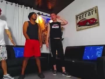 the_goodfellas — FUCK  26 tokens needed to unhide cam!