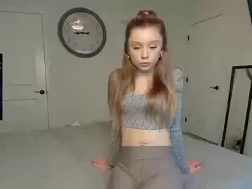 Freechat the_hotties on Chaturbate