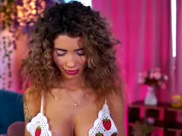 Freechat theayanna on Chaturbate