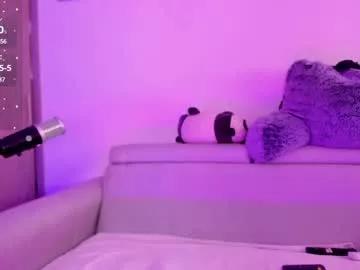 Freechat thecosmicgirl on Chaturbate
