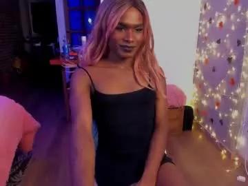 thegoldenbitch on Chaturbate