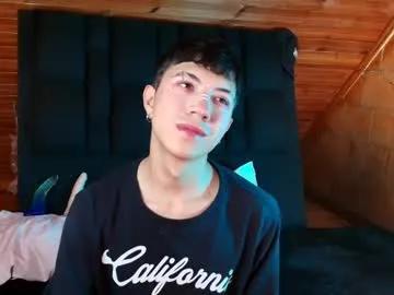 Freechat thiago_n_sam on Chaturbate
