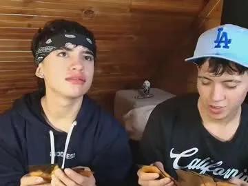 Freechat thiago_n_sam on Chaturbate