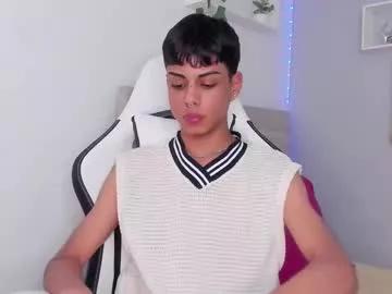 Private thomas_wild on Chaturbate