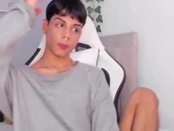 Private thomas_wild on Chaturbate