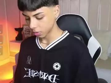 Private thomas_wild on Chaturbate