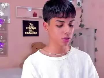 Private thomas_wild on Chaturbate