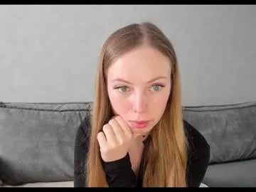 tixxxy — I want to feel your vibrations on my red days #lush #skinny #natural #young [777 tokens remaining]