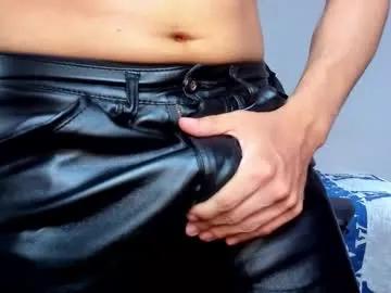 Freechat tommy_bred on Chaturbate