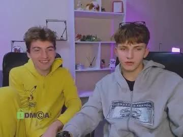 Freechat travis_wolf_ on Chaturbate