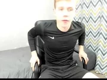 Freechat twelveeek on Chaturbate