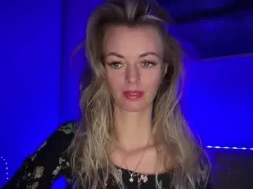 valerieluvsugar — #mistress #findom #legs #british #sph