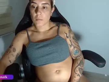 valkyriarose on Chaturbate