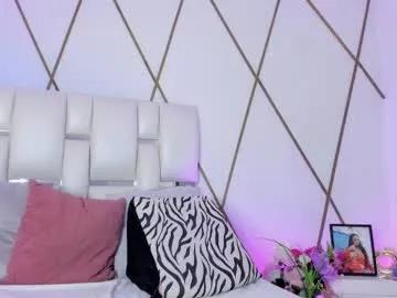 Freechat venuswilds on Chaturbate