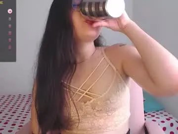 Freechat vicky_cristinax on Chaturbate