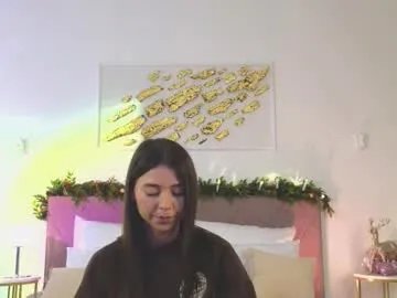 violetta_finch — HAPPY WEEKEND lets see sensual tease :P every 51tk undo button :P   lets have fun guys!    #young #pvt #brunette #feet #new [351 tokens remaining]