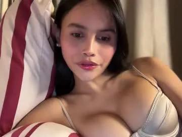 Freechat webcammaggie on Chaturbate