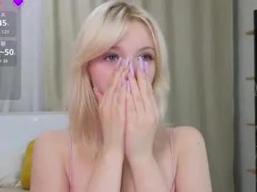 Freechat wilonebute on Chaturbate