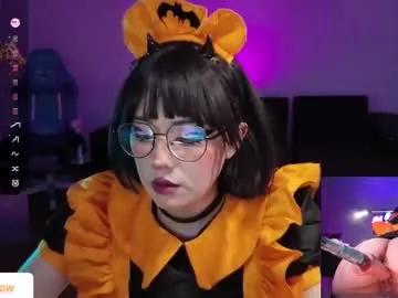 Freechat xnixycrow11 on Chaturbate