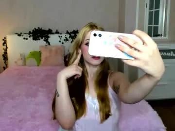 Freechat y0ung_lina18 on Chaturbate