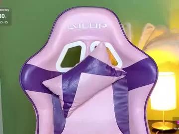 Freechat yenn_claros on Chaturbate