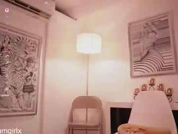 your_dreaamgirlx on Chaturbate