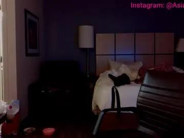 yoursecretgirlfriend963 on Chaturbate