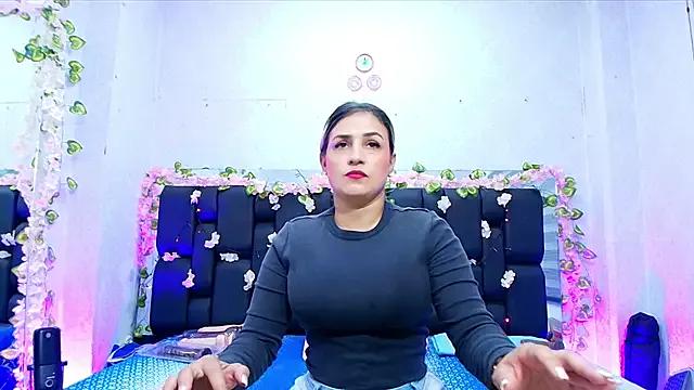 Freechat _carolina_fox on StripChat