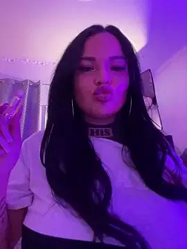 Avatar of _MelinaCurves_