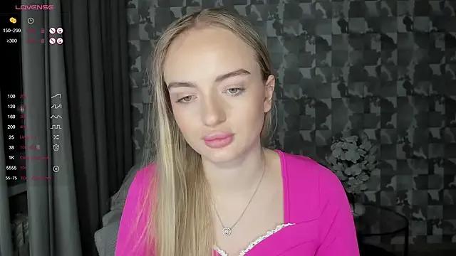 A_delina — Cream boobs