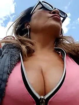 Freechat Afroditecash on StripChat