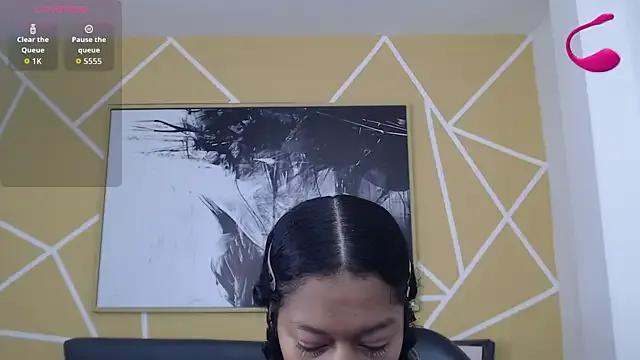 StripChat Agatha_Amaya is Freechat Agatha_Amaya — I take off my top