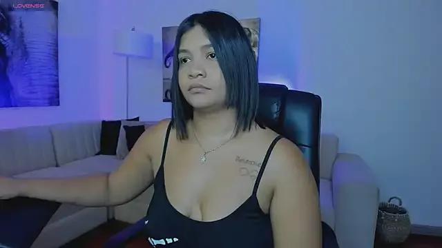 Freechat alaia7h on StripChat