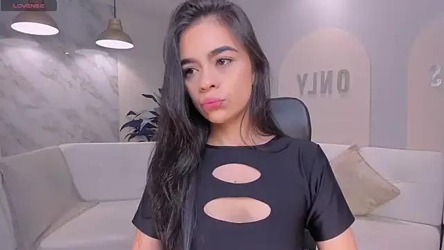 Freechat AlanaCraft on StripChat