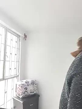 AlanaDesire — I want your ass in my face, closer 