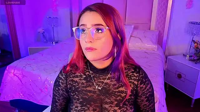 AlanaOdison — Finger anal + cum