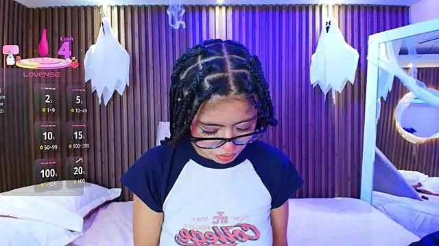 Freechat AlanaWalker9 on StripChat