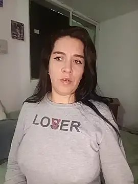 alanna_sweett00 on StripChat 