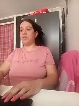 alanna_sweett00 on StripChat 