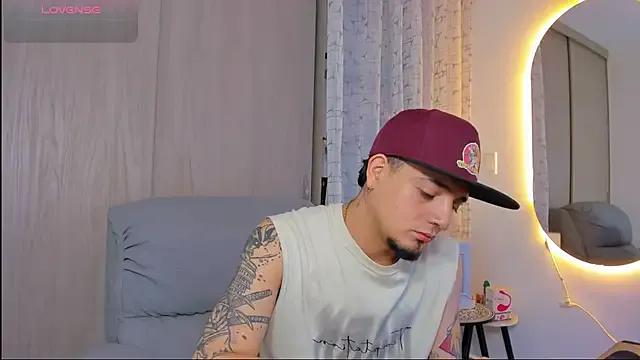 alejandro_calderon1 — show  cum  , cloudys