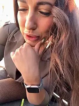 Freechat AleksandraRich on StripChat