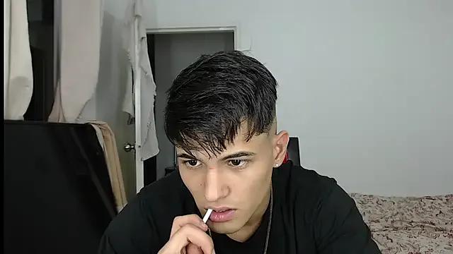 Freechat Alex_mojica on StripChat