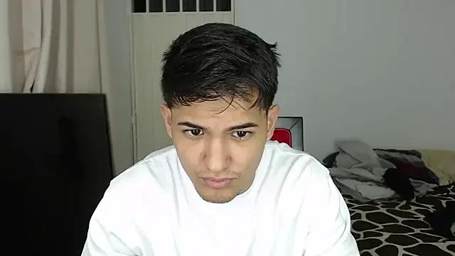 Freechat Alex_mojica on StripChat