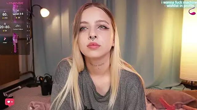 Freechat Alice_Halle on StripChat