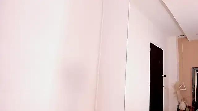 StripChat Alicee_Evans_ is Freechat Alicee_Evans_ — doggystyle+rub pussy