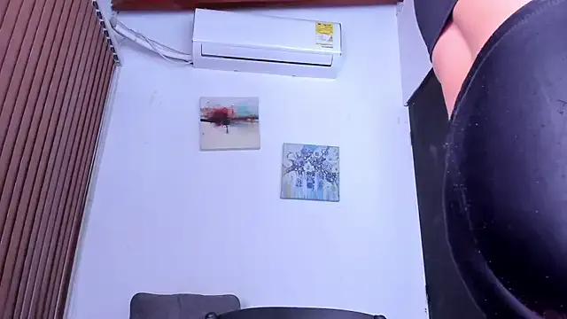 alondrabigtits room chat