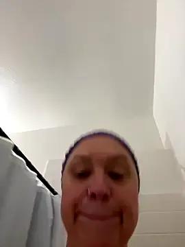 AlyssiaAmoreXO on StripChat