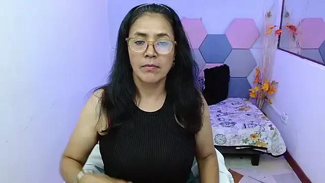 Freechat AmandaPeet on StripChat